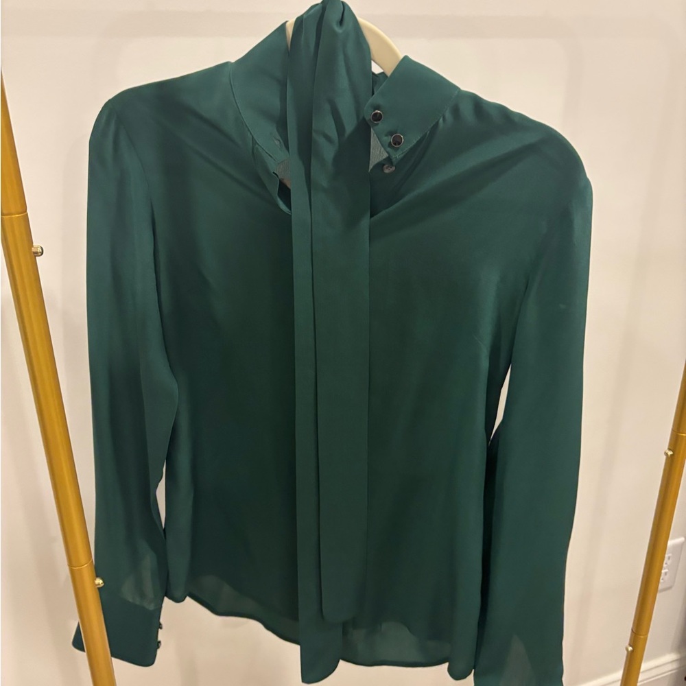 Banana Republic top with Tie Neck size 2